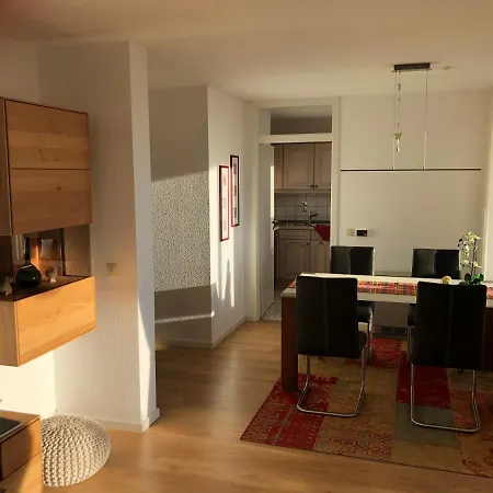 Ferienwohnung Bodenseeblick Apartment *