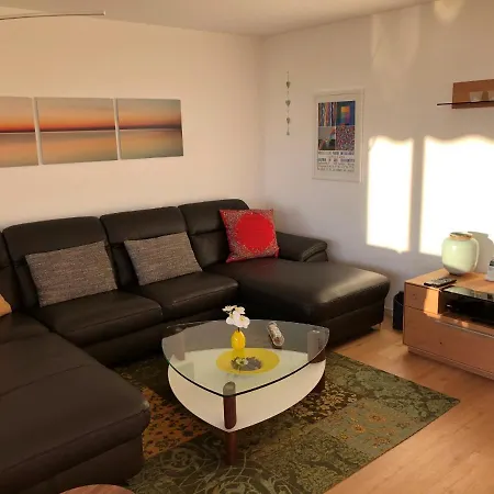 Ferienwohnung Bodenseeblick Apartment *